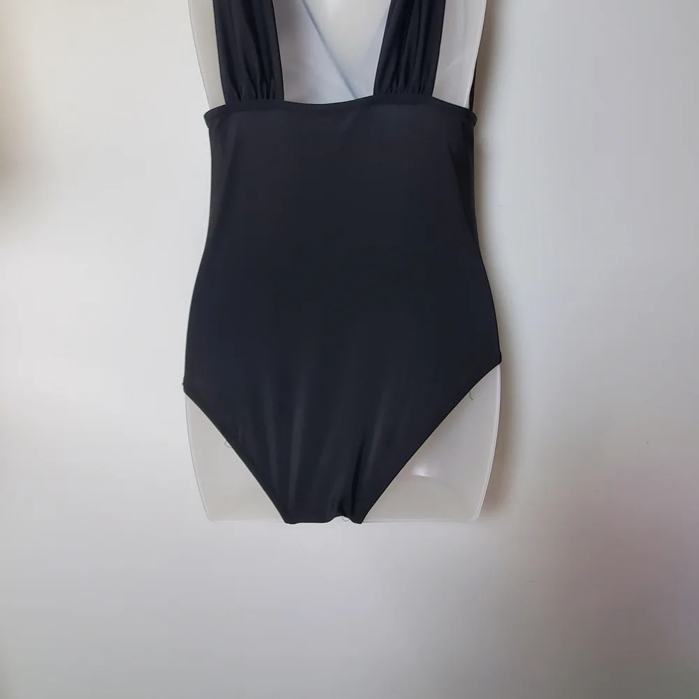 Black One-Piece Sintched  Swimsuit